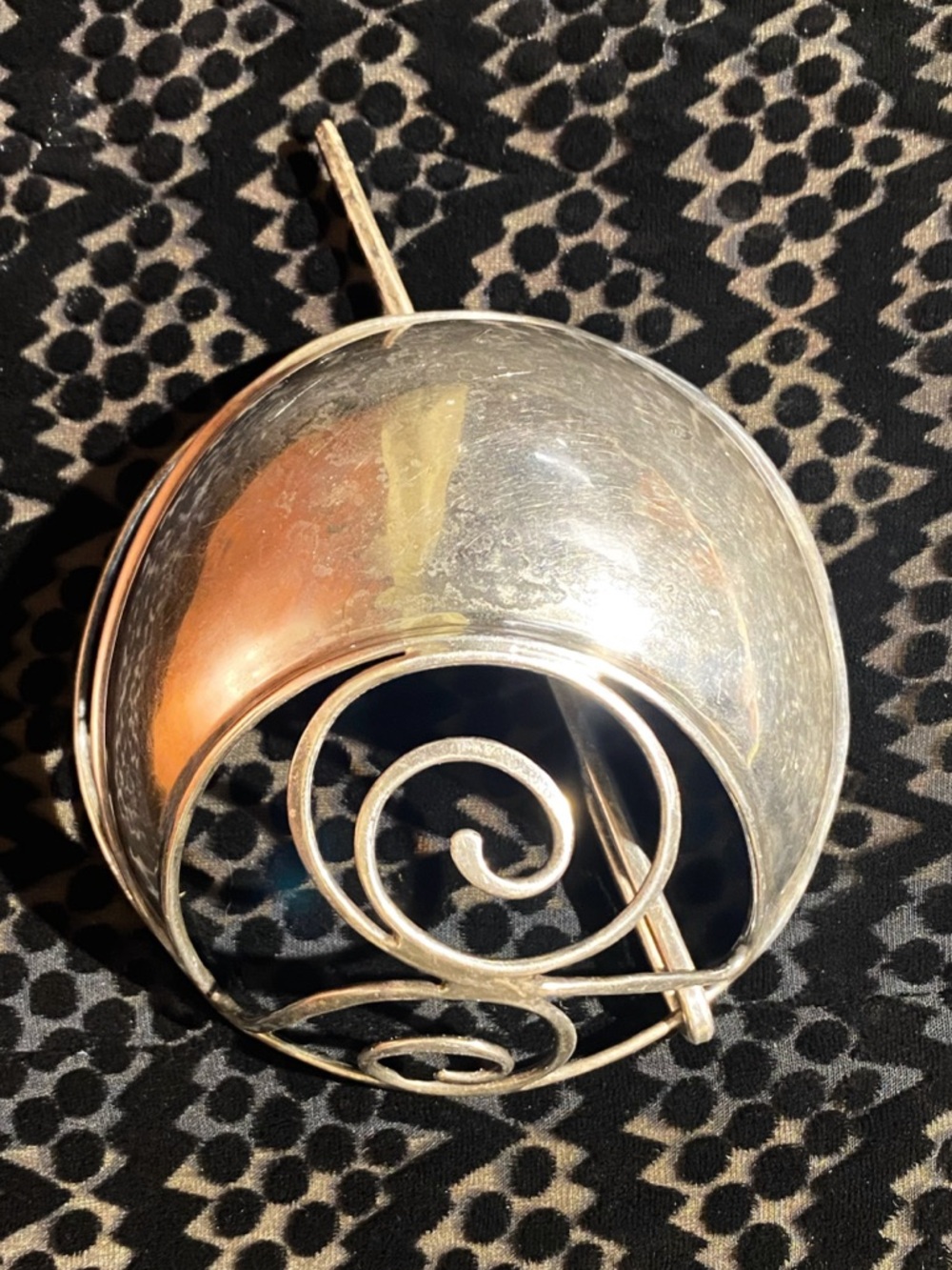ARCHITECTURAL SPIRAL: Rare Vintage MCM Yankee Silver Chignon Bun Cage & Hair Pin